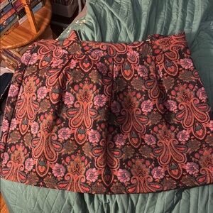 Floral Patterned Skirt - Black and Red